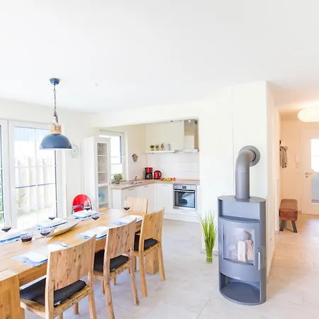 Haus Seemannsgarn Holiday home Zingst